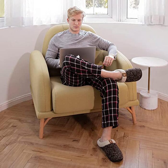 Чоловічі тапочки ULTRAIDEAS з плюшем, теплі зимові тапочки з підкладкою, що нагадує вовну, зручні тапочки з піною Memory Foam, неслизька гумова підошва, для дому та вулиці (40/41 EU, Коричневі)