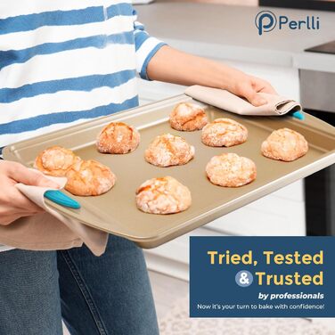 Набір для випічки Perlli Gold Steel 10 предметів з антипригарним покриттям, нержавіюча сталь, з силіконовими ручками. Включає: кекс-форми, круглі форми для тортів, форма для випічки 9x13 з кришкою, кексова форма, глибока форма.