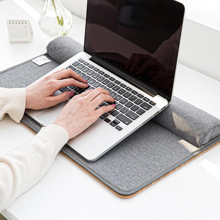 Підставка для ноутбука на колінах, Laptoptisch для дому, офісу, ліжка, дивану – дерев'яний дизайн, розмір L (30.5 x 57 x 4.5 см)