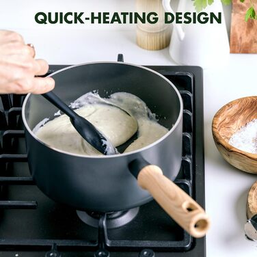 GreenPan Hudson Healthy Ceramic Non-Stick Coating, 8-Piece Cookware Set, Pots and Pans, Vintage Wood-Inspired Handle, PFAS-Free, Dishwasher Safe, Black 8 Piece Cookware Pots and Pans Set Schwarz