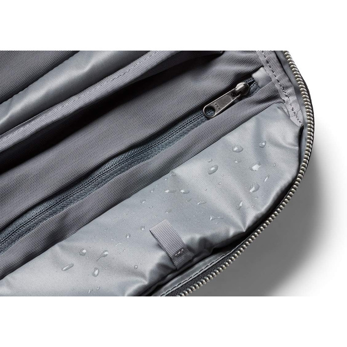 Чоловіча дорожня косметичка Bellroy Kulturbeutel Plus, чорна