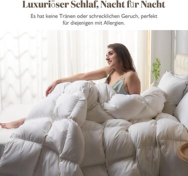 BPC Luxurious Goose Down Duvet 155x220, Lightweight Summer Duvet with Down, Extremely Soft, Fluffy Feather and Down Filling, Öko-Tex and RDS Certified Down Duvet 155x220 cm