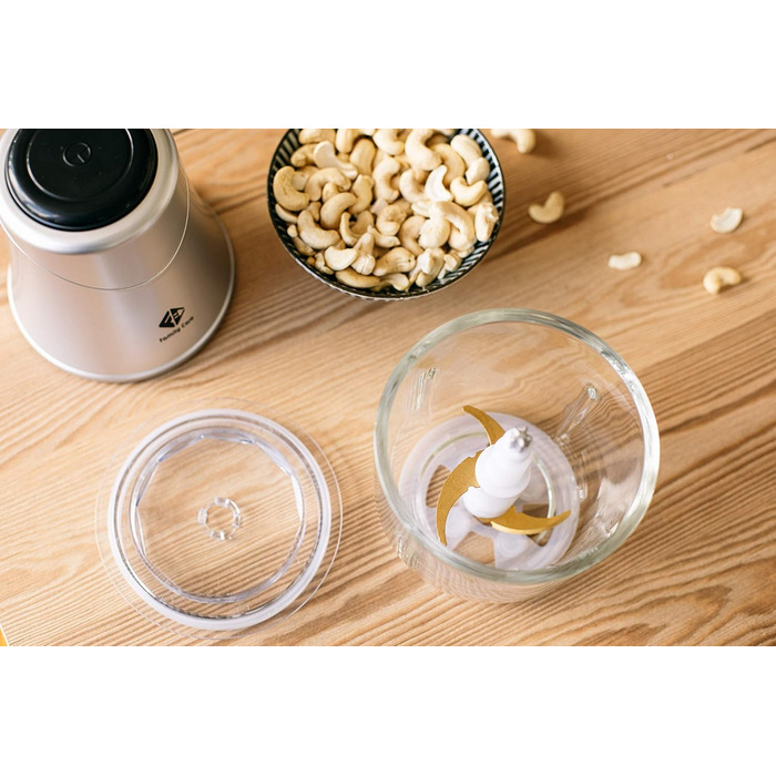 Електричний подрібнювач Family Care для кухні: 3 титанові леза, 300W, скляна чаша 600 мл, багатофункціональний, для м'яса, цибулі, овочів, горіхів, льоду