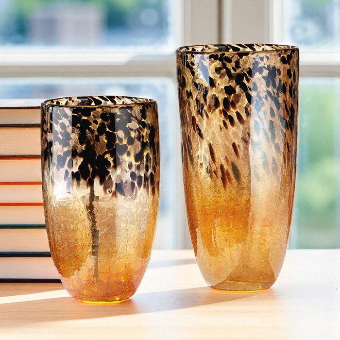 Велика скляна ваза Gilde для букетів, пампасних трав та гілок - декор для дому, подарунок на весілля, Новий рік, день народження, ручної роботи, 29 см