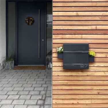 Поштова скринька Metzler Hermann Anthrazit RAL 7016 з газетницею та номерним знаком – персоналізована лазерним гравіюванням. Сучасна водонепроникна та антикорозійна поштова скринька