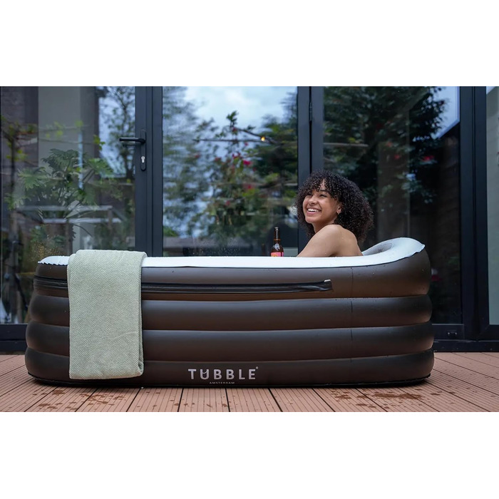 Надувна ванна Tubble Royale Black Onyx 255 літрів: розкішне домашнє спа для дорослих