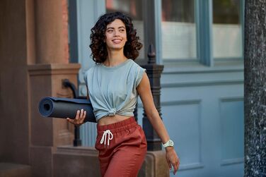 Розумний годинник Garmin VIVOMOVE Sport – унісекс, м'ятний/срібний, відновлений