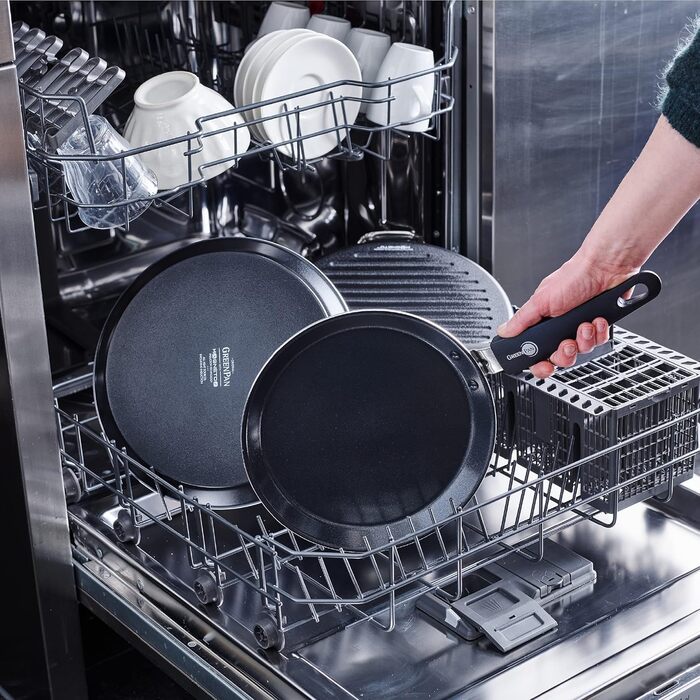 GreenPan Essentials кругла гриль-сковорода 28 см, керамічне антипригарне покриття, без PFAS, для індукції, для посудомийки, чорна