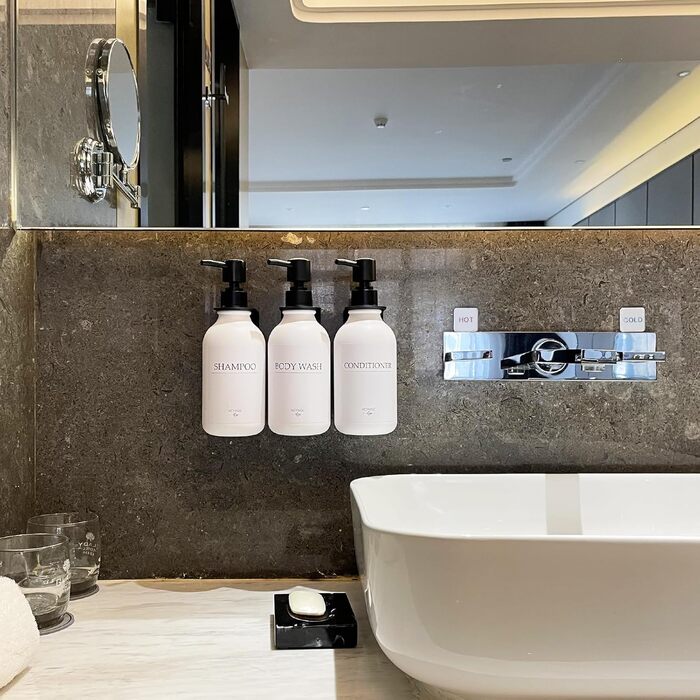 Набір диспенсерів для мила, шампуню та гелю для миття: 3 шт., 500 мл, без свердління, настінний монтаж, етикетки в комплекті, янтарний колір (чорна пляшка + біла помпа)