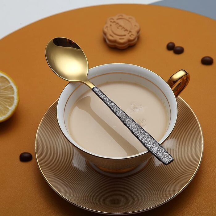 Набір столових приборів 24 предмети з золотими ручками та чорним мармуровим покриттям, нержавіюча сталь, ніж з титановим покриттям, для 6 осіб