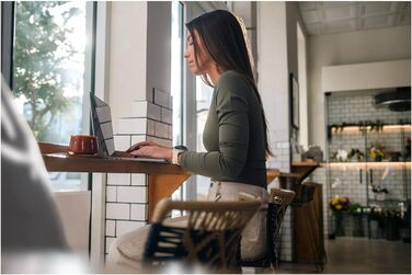 Розумний годинник Garmin vívoactive 6 (42 мм) - фітнес-годинник з AMOLED-дисплеєм, 11 днів роботи від акумулятора, 80+ спортивних функцій, здоров'я та сповіщення, Garmin Pay