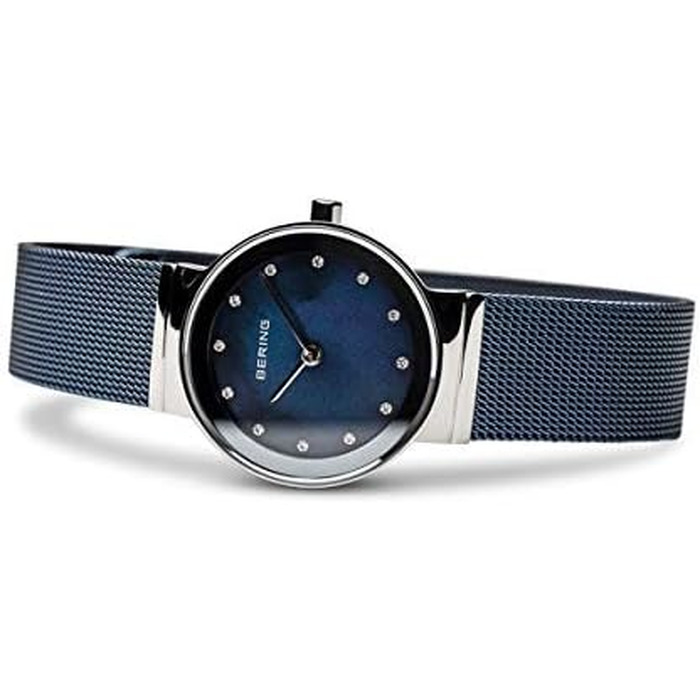 Жіночий кварцовий годинник Bering Classic 10126 зі сталевим корпусом 26 мм, міланським плетінням та сапфіровим склом, 5 ATM