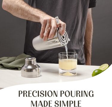 Набір для приготування коктейлів Mixology & Craft Cocktail Set (10 предметів) - Набір шейкерів та барного аксесуару з нержавіючої сталі з підставкою з бамбука. Декоративний подарунковий набір, сріблястий.