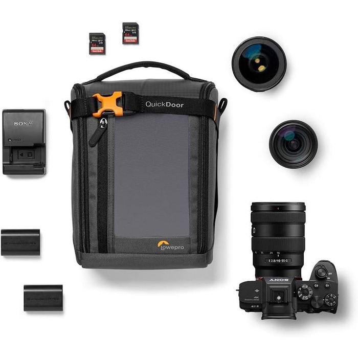 Lowepro GearUp Creator Box Large II - сумка для бездзеркальних та DSLR камер, помаранчевий колір, з QuickDoor доступом, виготовлена з перероблених матеріалів