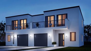 Світлодіодна настінна лампа Steinel L 585 S антрацит з датчиком руху, 180°, радіус дії до 10 м, класичний дизайн, виготовлена з мусового скла, розміри 229x215x312 мм (без лампочки)