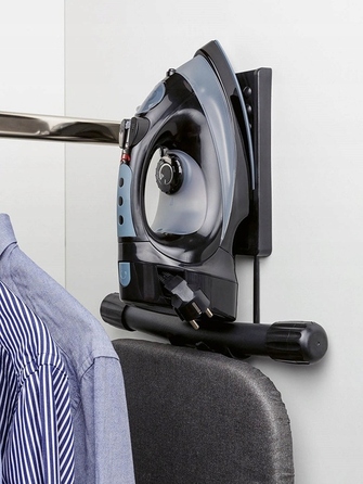 Готельна парова праска Bentley Retractable з кабелем, що згортається