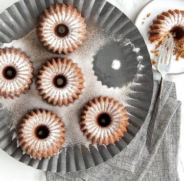 Форма для випічки Bundtlette Pan Nordic Ware, алюміній, золотий, 38 x 22.2 см