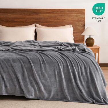 Плед PHF Kuscheldecke: м'який флісовий плед 150x200 см, сертифікат Oeko-Tex, теплий, для дивану, ліжка, софи. Сірий колір.