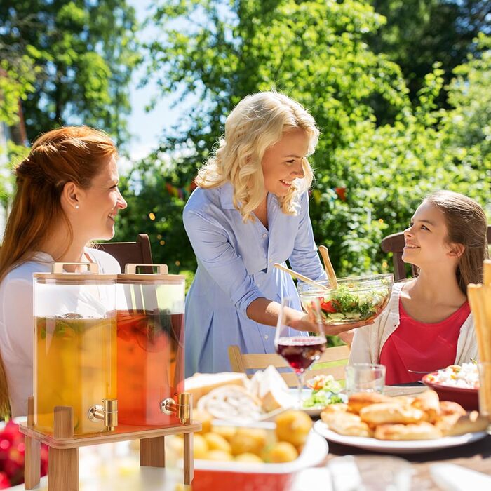 Набір з 2 диспенсери для напоїв на 6 літрів з дерев'яною підставкою, з герметичним клапаном та нержавіючим краном, для вечірок