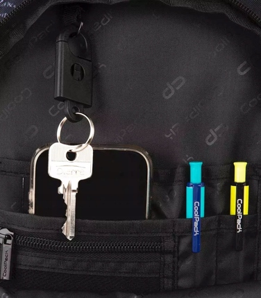 Великий багатокамерний шкільний рюкзак CoolPack чорний зі світловідбиваючими елементами
