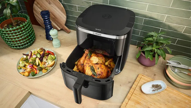 Аерофритюрниця Bosch MAF671B0 AirFryer, 7,2 л, 7 програм, з вікном