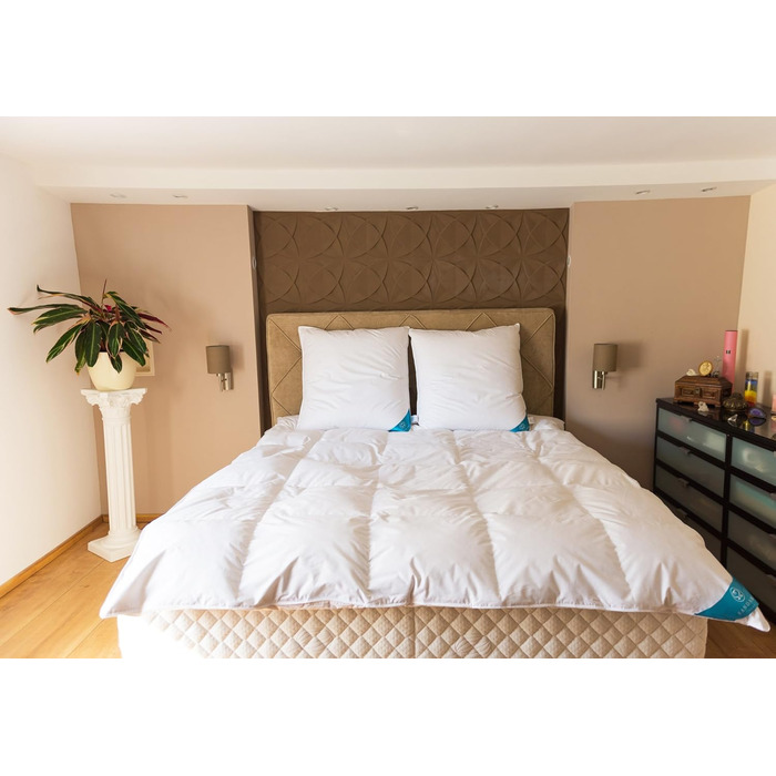Ковдра Sandaro Home з гусячого пуху, стьобана, 100% натуральна, сертифікат Öko-Tex, 135x200 см, 1400 г