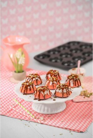 ORIGINAL KAISER Inspiration Gugelhupf Muffin Tin for 12 Muffins, Muffin Baking Sheet 38x27 cm, non-stick coated, Standard Size & Classic Mini Tartlets 6 Pieces, Tartlet Molds 10 cm