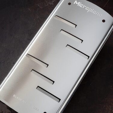 Терка Microplane для сиру, шоколаду та трюфелів, нержавіюча сталь, Made in USA
