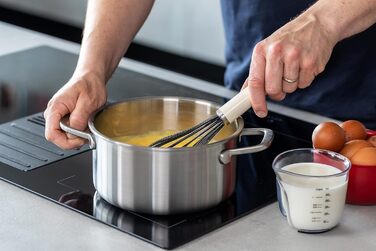 Міксер KitchenAid Classic з силіконовим вінчиком - Колір Мандарин