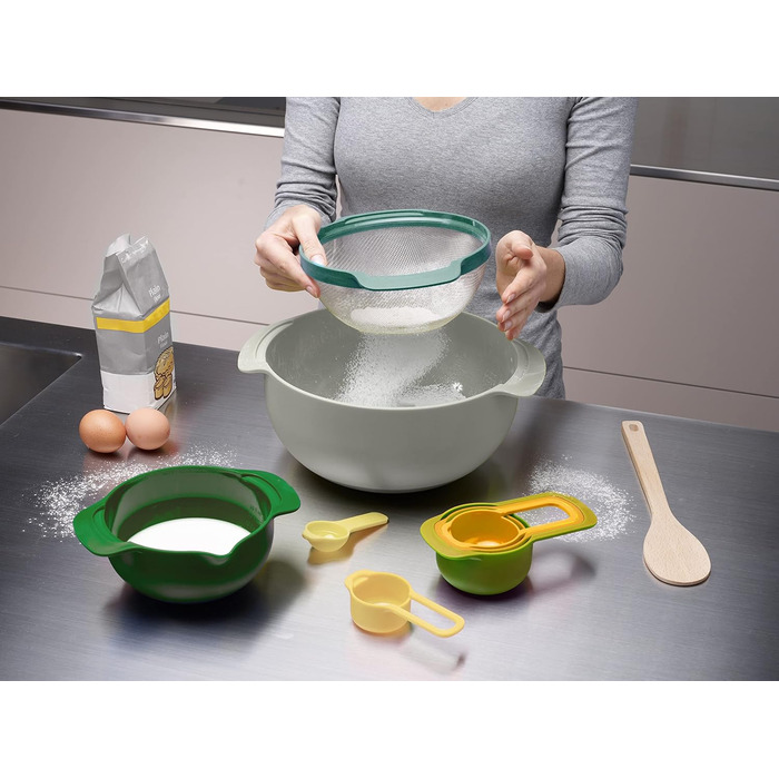 Joseph Joseph Nest 9 Plus, 9-Piece Compact Food Preparation Set with Colander and Colander Liner, Measuring Cup – Opal
