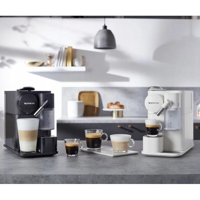 Капсульна кавомашина з капучинатором De'Longhi Lattissima One, 19 бар, чорна