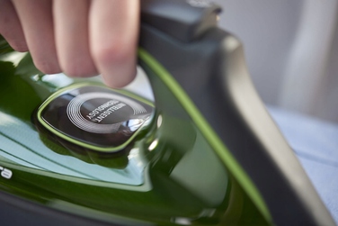 Парова станція Rowenta Silence Steam Pro, 2800 Вт, 1,3 л, чорний з зеленим