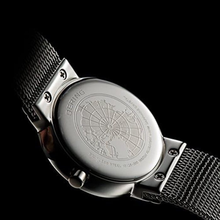 Годинник Bering жіночий кварцовий на браслеті Milanais з нержавіючої сталі, сапфірове скло, 5 ATM, 26 мм, 10126-000