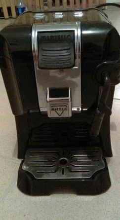 Автоматична кавомашина De'Longhi ECAM 22.112.B, 1450 Вт, чорна