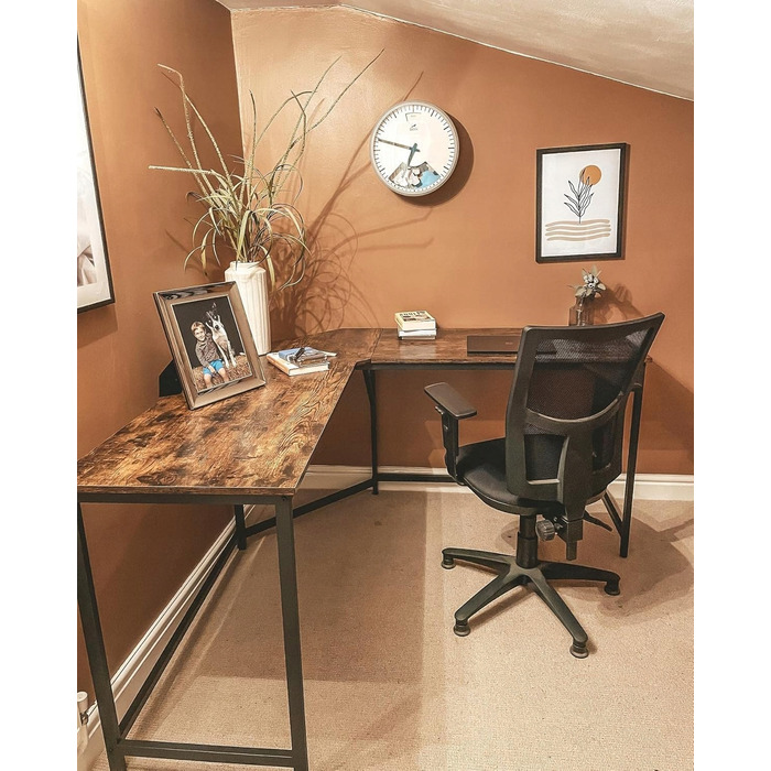 Кутовий ігровий та комп'ютерний стіл, 149x149 см, відтінки коричневого