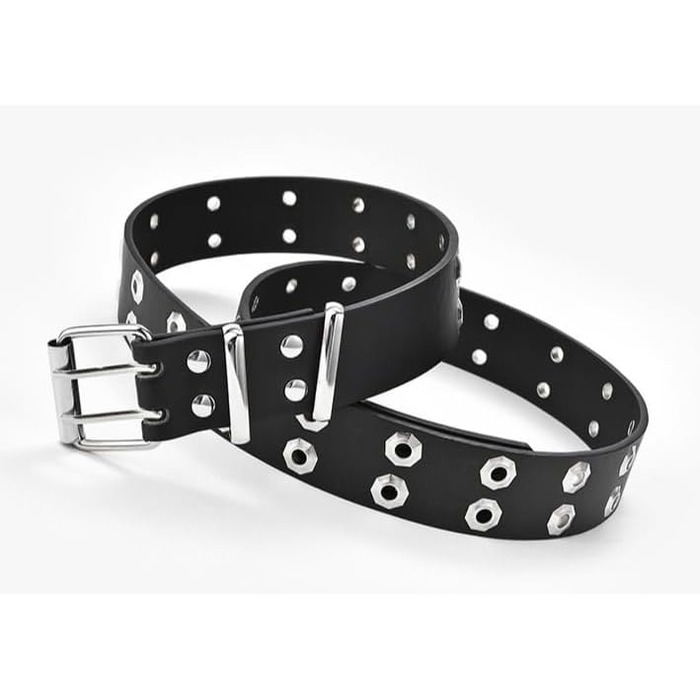 Жіночий шкіряний ремінь Punk стилю з пряжкою, чорний, з отворами у вигляді зірок, для джинсів та пальто