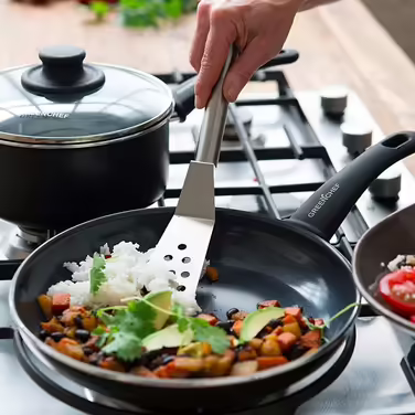 Сковорода GreenChef Diamond 30 см з антипригарним покриттям, без PFAS, для індукції, можна мити в посудомийній машині, чорна, м'яка ручка