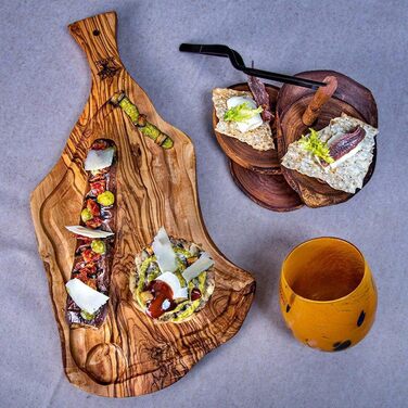 SOLTAKO Coasters Olive Wood The Rustic Coaster round/rustic Ø approx. 12cm (6x Coasters + 1x Stand)