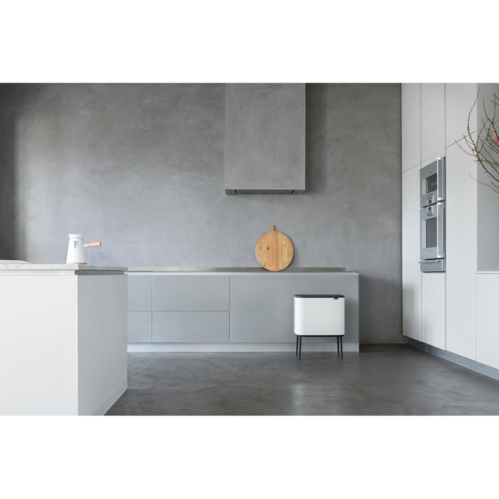 Сміттєвий бак Brabantia Bo Touch Bin 36 л, металевий, білий, з внутрішнім відром (54 x 32 x 68 см)