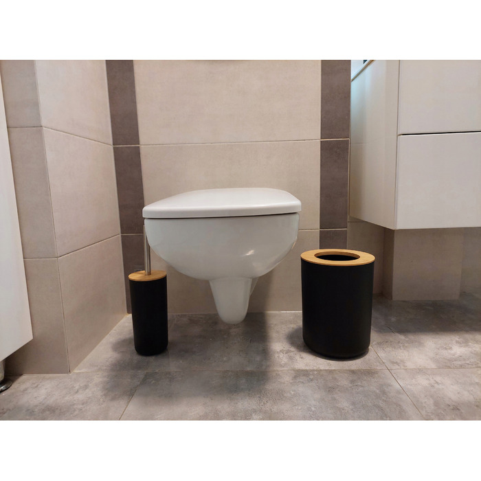 Набір аксесуарів для ванної кімнати чорного кольору: ергономічна щітка для унітазу, кошик для сміття та мильниця