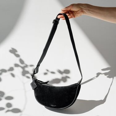 Сумка через плече Berliner Bags Luna, шкіряна жіноча, чорна замша, напівмісяць