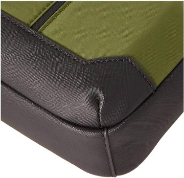 Чоловіча сумка-месенджер Tommy Hilfiger Elevated Nylon Mini Reporter (AM0AM10944), зелена (Mentor Green)