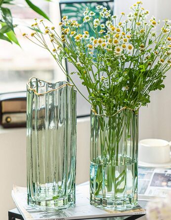 Висока скляна ваза для квітів, велика ваза-циліндр для декору інтер'єру (зелена, 10x10x25 см)