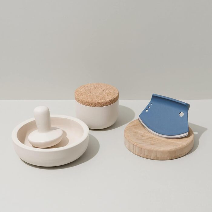 BergHoff Mortar and Pestle 17 cm - Leo (Mortar and pestle made of stoneware, for herbs / spices, grinder, for freshly ground spices, for preparing pesto) 3950033