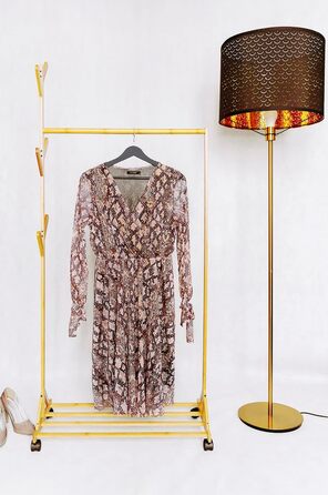 Плечики для одягу OGIVO з дерева, набір 10 шт. – обертовий гачок 360°, витончені вирізи на плечах, натуральне дерево (бук, береза, сосна, верба)