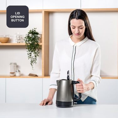 Електричний чайник BLACK+DECKER BXKE2202E, 1.2L, 2200W, нержавіюча сталь, поворотна база 360°, автоматичне відключення, індикатор рівня води, ергономічна ручка, для лівшів