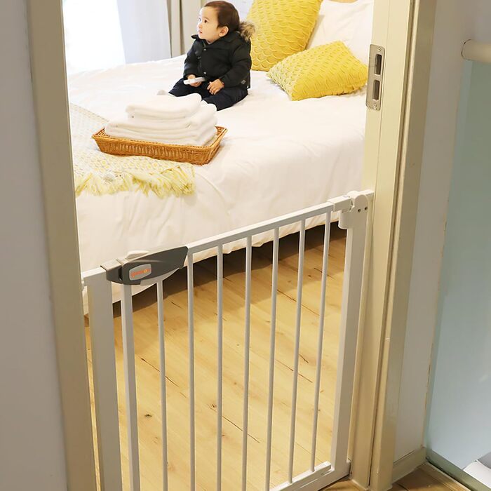 Захист для дверей та сходів UBRAVOO Babygitter, 100 см, безпечне дитяче ворота, автоматичне закриття, трикратне блокування, білий, ширина 76-84 см