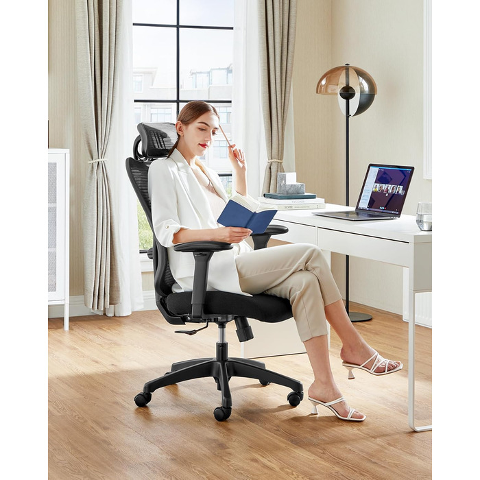 Крісло офісне SONGMICS, комп'ютерне, сітчасте, регульована поперекова підтримка та підголовник, вантажопідйомність 150 кг, регульована висота, чорний, OBN063B01