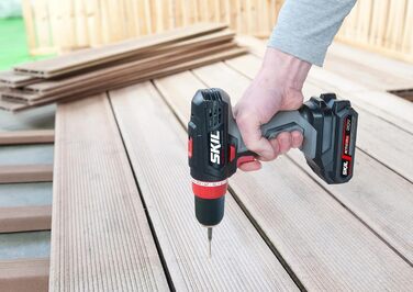 Акумуляторний дриль-шуруповерт SKIL 2842AA (18V, сірий) з акумулятором та зарядним пристроєм