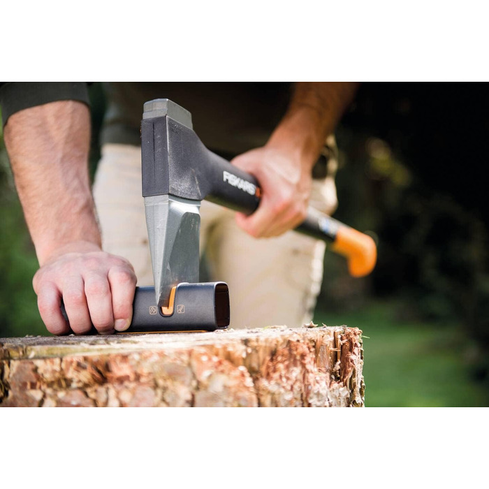 Точилка для ножів Fiskars Xsharp, керамічний точильний елемент, корпус з скловолокна, чорний/помаранчевий